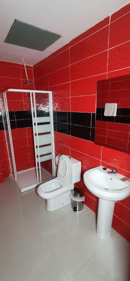 Hostal Gracia Torrejón de Ardoz Εξωτερικό φωτογραφία